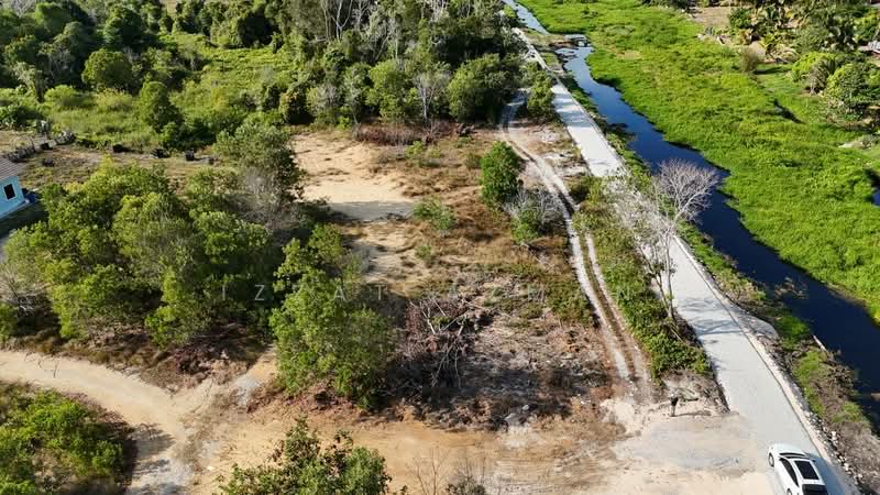 Other Property for Sale in Kampung Sri Cempaka (Penor) - Izzat Azman - Exterior - PropertyGuru.com.my