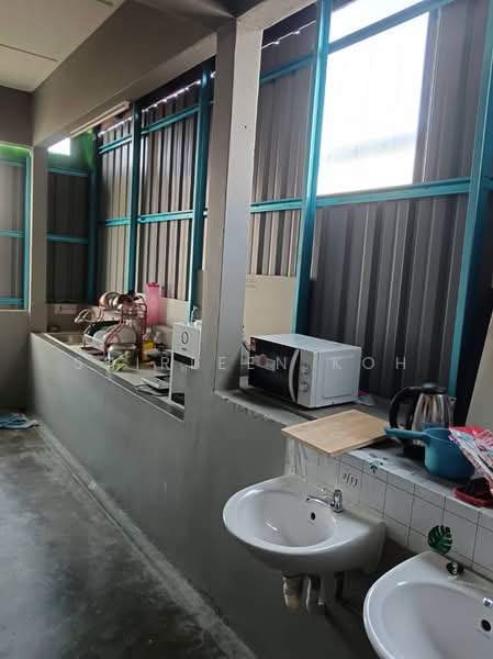 Shop for Rent in Skudai (Johor) - Shirleen Koh - Kitchen - PropertyGuru.com.my