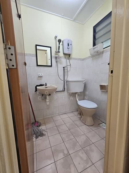 Cheras untuk Untuk Disewa - RM 1,900 /bulan, Mac 2026 - Bathroom - PropertyGuru.com.my