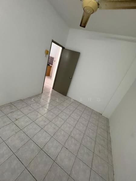 Apartment for Rent at The Ocean View (Bandar Sri Pinang) - Kaze Kang - PropertyGuru.com.my