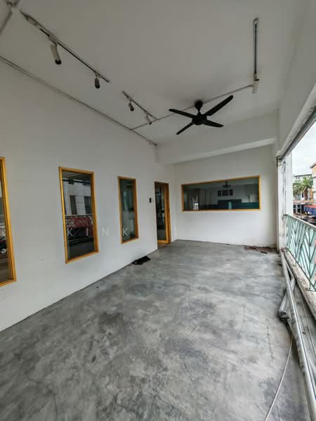 Shop for Rent in Taman Sutera Utama (Skudai) - Kinki Teow - Balcony - PropertyGuru.com.my