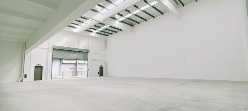 Factory for Rent in Taman Perindustrian Air Hitam (Klang) - Fly Lim - Interior - PropertyGuru.com.my