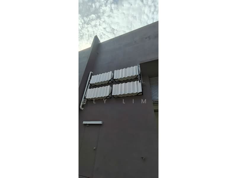 Factory for Rent in Taman Perindustrian Air Hitam (Klang) - Fly Lim - Exterior - PropertyGuru.com.my