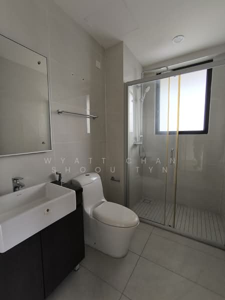 Kings Bay @ Country Garden Danga Bay untuk Untuk Disewa - RM 2,700 /bulan, Mac 2026 - Bathroom - PropertyGuru.com.my