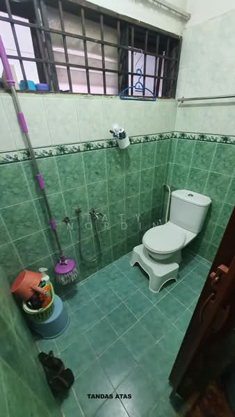 Bandar Baru Sungai Buloh untuk Untuk Dijual - RM 480,000, Feb 2026 - Bathroom - PropertyGuru.com.my