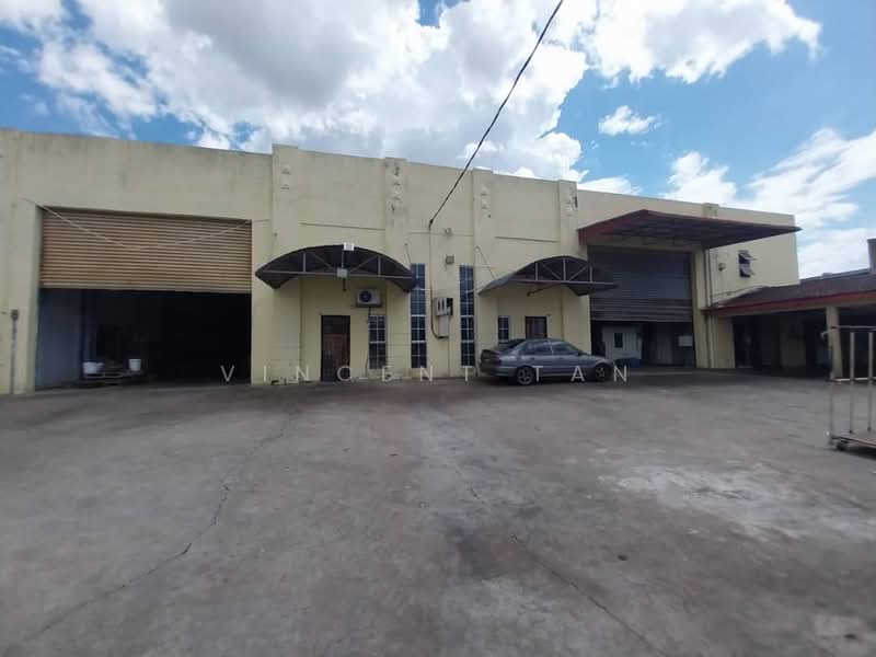 Semi-D Factory for Sale in Nilai (Negeri Sembilan) - Vincent Tan - Exterior - PropertyGuru.com.my