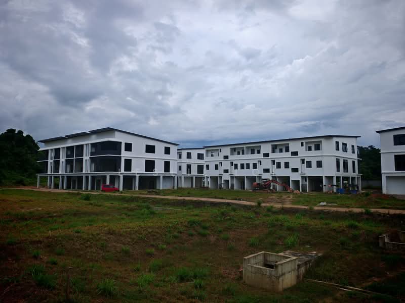 Shop / Office for Sale in Bau (Sarawak) - Leslie Loi - Exterior - PropertyGuru.com.my