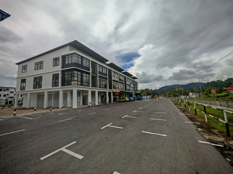 Shop / Office for Sale in Bau (Sarawak) - Leslie Loi - Exterior - PropertyGuru.com.my