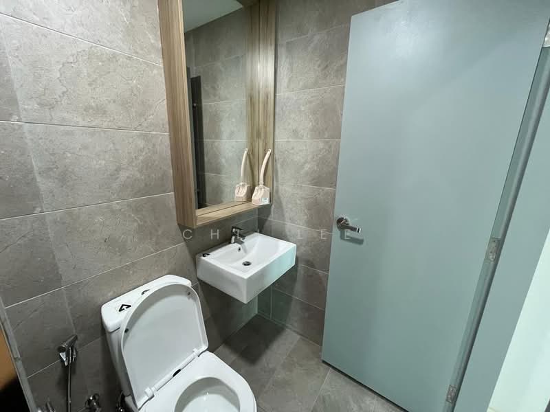 Suasana @ Utropolis untuk Untuk Disewa - RM 1,700 /bulan, Mac 2026 - Bathroom - PropertyGuru.com.my