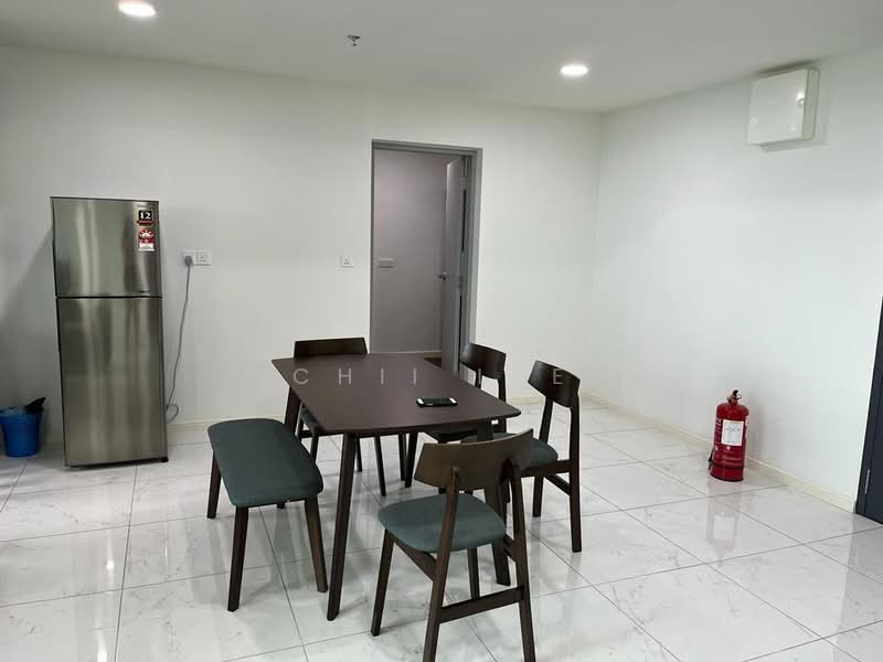 Suasana @ Utropolis untuk Untuk Disewa - RM 1,700 /bulan, Mac 2026 - Dining Room - PropertyGuru.com.my