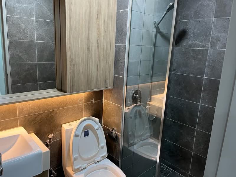 Suasana @ Utropolis untuk Untuk Disewa - RM 1,700 /bulan, Mac 2026 - Bathroom - PropertyGuru.com.my