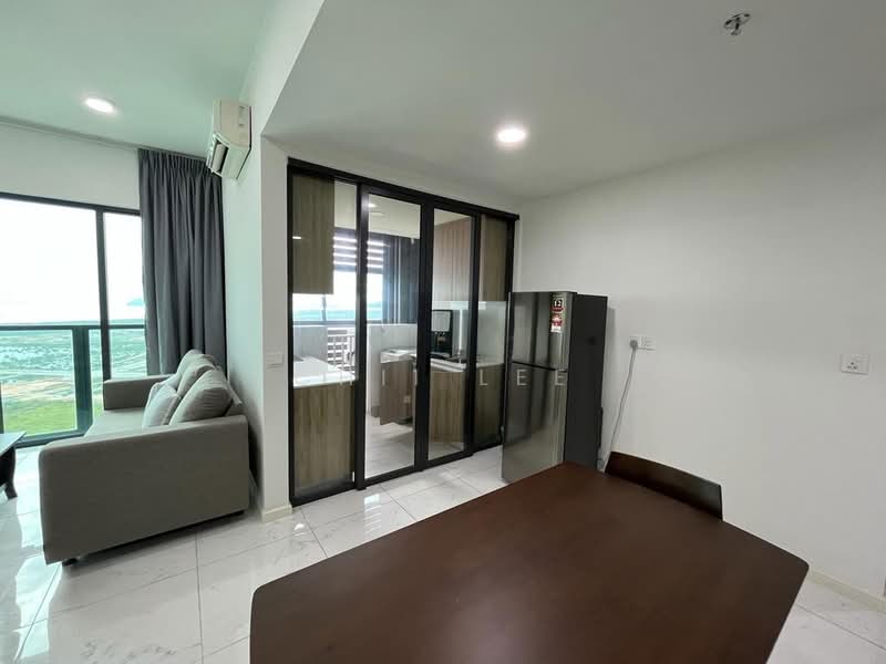 Suasana @ Utropolis untuk Untuk Disewa - RM 1,700 /bulan, Mac 2026 - Living Room - PropertyGuru.com.my