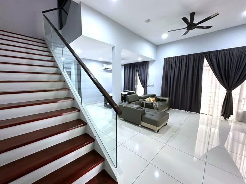 Horizon Hills untuk Untuk Dijual - RM 1,600,000, Mac 2026 - Living Room - PropertyGuru.com.my