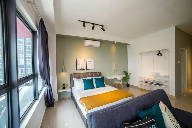 Service Residence for Sale at Horizon Suites - Evelyn . - Bedroom - PropertyGuru.com.my