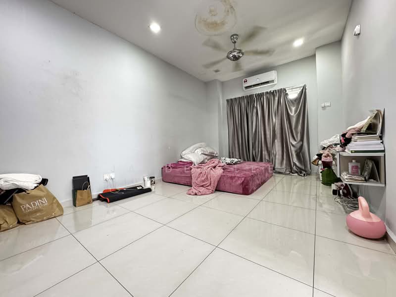 2-storey Terraced House for Sale in BANDAR PUCHONG JAYA (Puchong) - Jayden Lee - Bedroom - PropertyGuru.com.my
