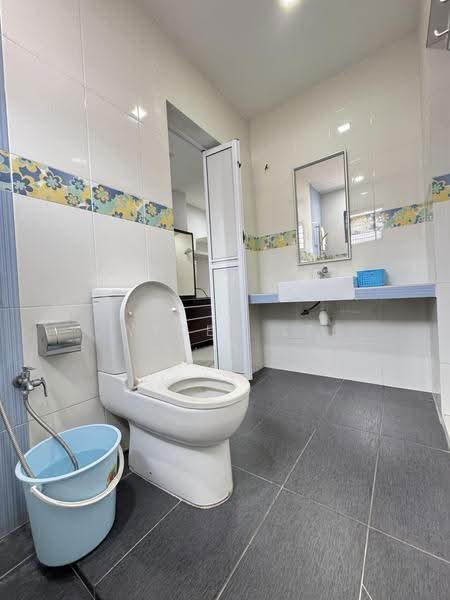 2-storey Terraced House for Sale in BANDAR PUCHONG JAYA (Puchong) - Jayden Lee - Bathroom - PropertyGuru.com.my