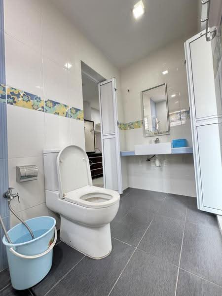 2-storey Terraced House for Sale in BANDAR PUCHONG JAYA (Puchong) - Jayden Lee - Bathroom - PropertyGuru.com.my