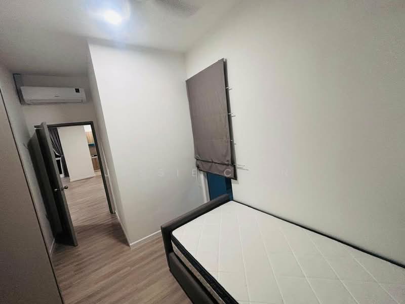 Condominium for Rent at Lakefront Residence - Jessie Chen - Bedroom - PropertyGuru.com.my