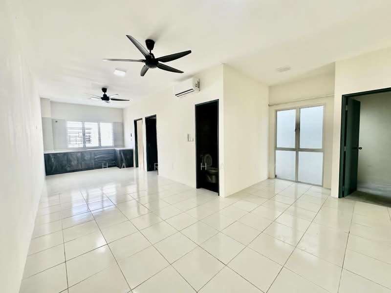 Townhouse for Rent in Cybersouth (Dengkil) - Hairi Halim - Kitchen - PropertyGuru.com.my