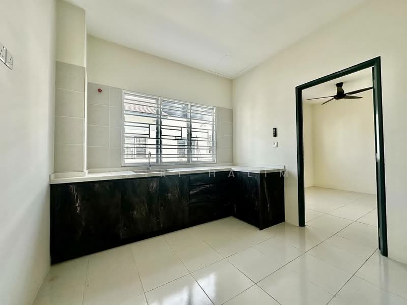 Townhouse for Rent in Cybersouth (Dengkil) - Hairi Halim - PropertyGuru.com.my