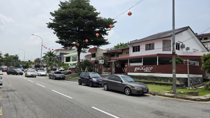 Taman United Shop untuk Untuk Disewa - RM 4,800 /bulan, Mac 2026 - Exterior - PropertyGuru.com.my
