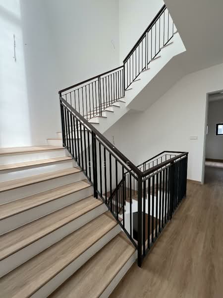 3-storey Terraced House for Rent in BANDAR PUCHONG JAYA (Puchong) - Joe ER - Interior - PropertyGuru.com.my