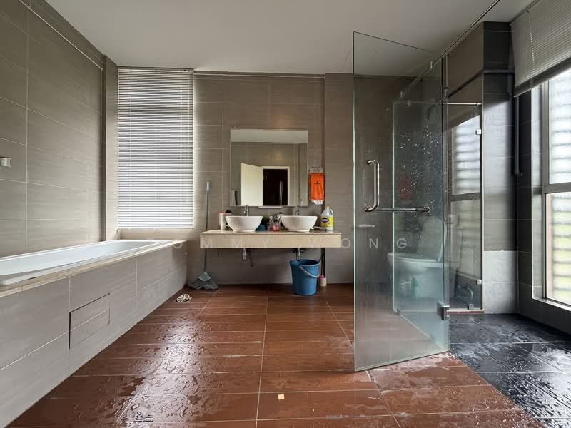 Bungalow for Sale in Bandar Tun Hussein Onn (Cheras) - Tommy Wong - Bathroom - PropertyGuru.com.my