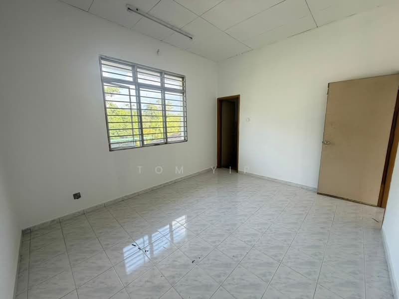 2-storey Terraced House for Sale in Saujana Rawang (Rawang) - Tom Yip - Interior - PropertyGuru.com.my