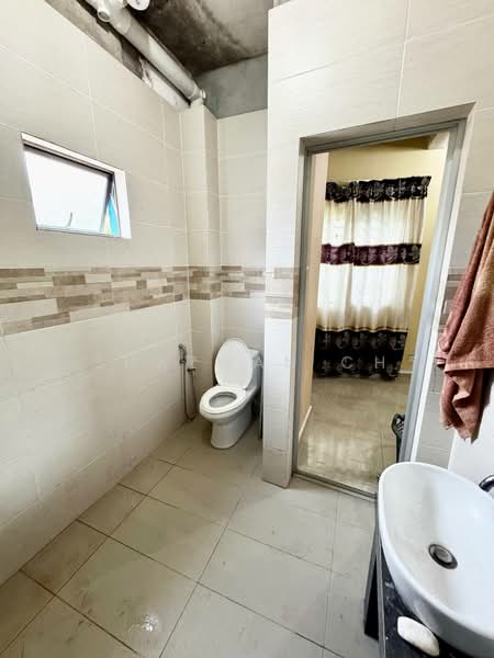 3 Storey Terrace AU1 Taman Keramat Permai KL untuk Untuk Dijual - RM 630,000, Feb 2026 - Bathroom - PropertyGuru.com.my