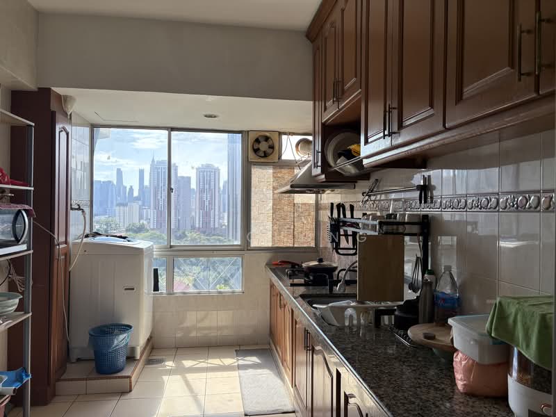 Menara Megah untuk Untuk Dijual - RM 350,000, Feb 2026 - Kitchen - PropertyGuru.com.my