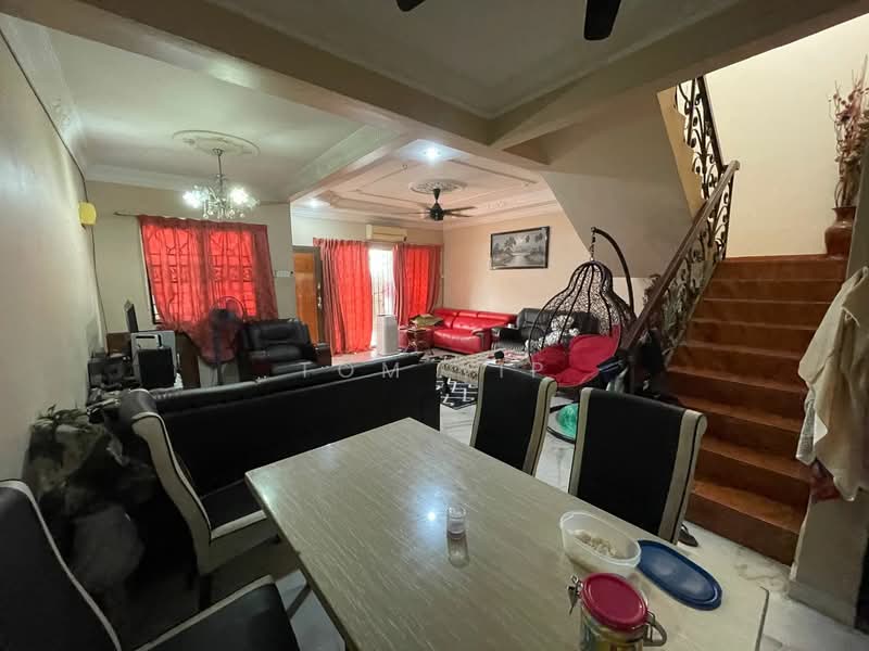 2-storey Terraced House for Sale in Kota Bidari (Rawang) - Tom Yip - Living Room - PropertyGuru.com.my