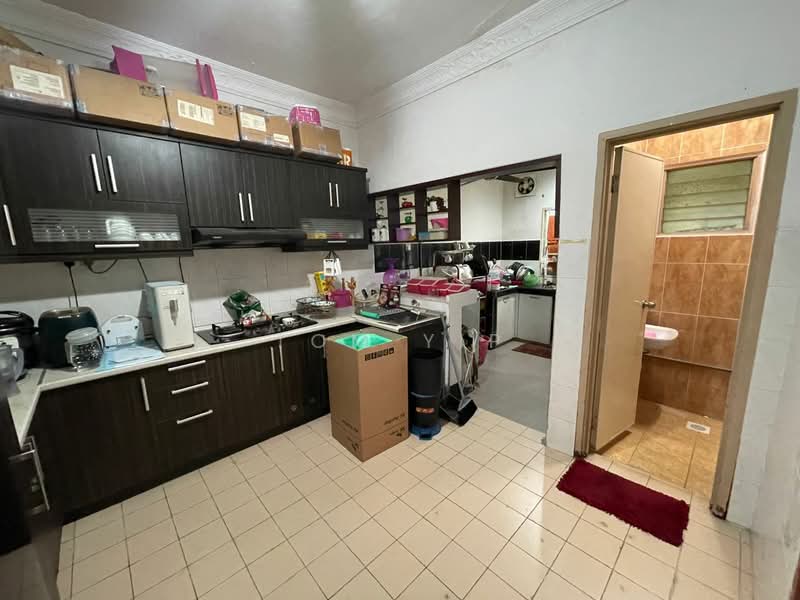 2-storey Terraced House for Sale in Kota Bidari (Rawang) - Tom Yip - Kitchen - PropertyGuru.com.my