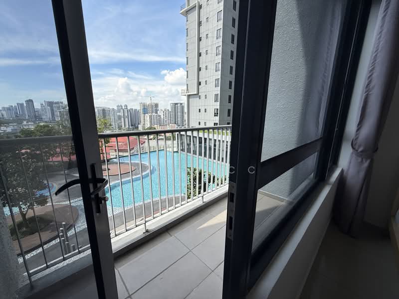 Nidoz Residences @ Desa Petaling untuk Untuk Disewa - RM 3,099 /bulan, Feb 2026 - Balcony attached with master bedroom - PropertyGuru.com.my