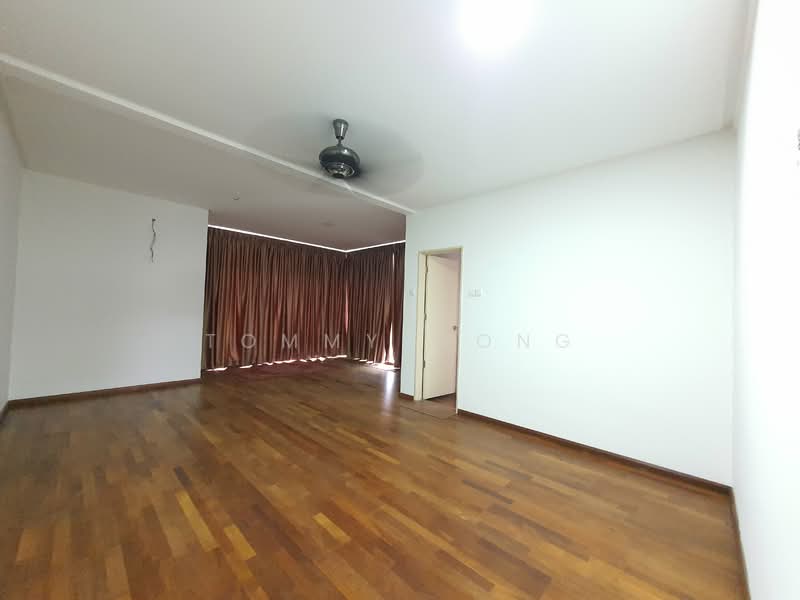 Lake Valley Avenue 4 untuk Untuk Dijual - RM 2,550,000, Mac 2026 - Living Room - PropertyGuru.com.my