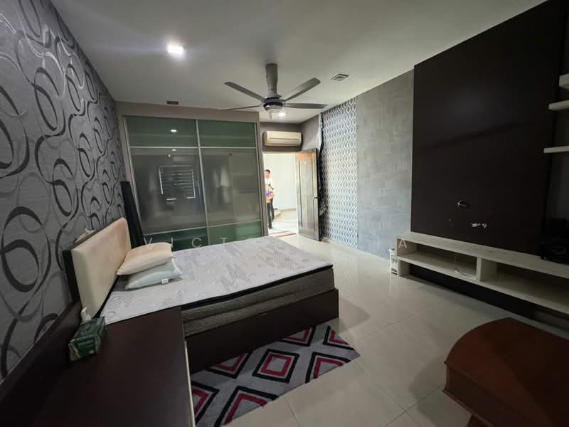 Sutera Utama untuk Untuk Dijual - RM 1,700,000, Mac 2026 - Bedroom - PropertyGuru.com.my
