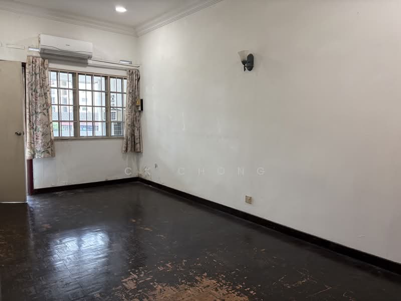 2 Storey Terrace House Cheras Taman Midah Kuala Lumpur untuk Untuk Dijual - RM 998,000, Mac 2026 - Interior - PropertyGuru.com.my