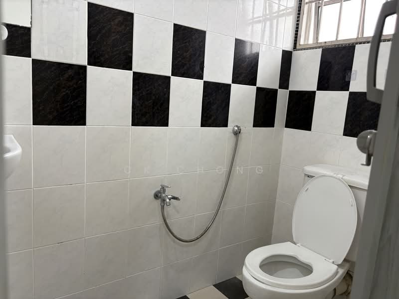 2 Storey Terrace House Cheras Taman Midah Kuala Lumpur untuk Untuk Dijual - RM 998,000, Mac 2026 - Bathroom - PropertyGuru.com.my