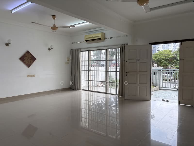 2 Storey Terrace House Cheras Taman Midah Kuala Lumpur untuk Untuk Dijual - RM 998,000, Mac 2026 - Living Room - PropertyGuru.com.my