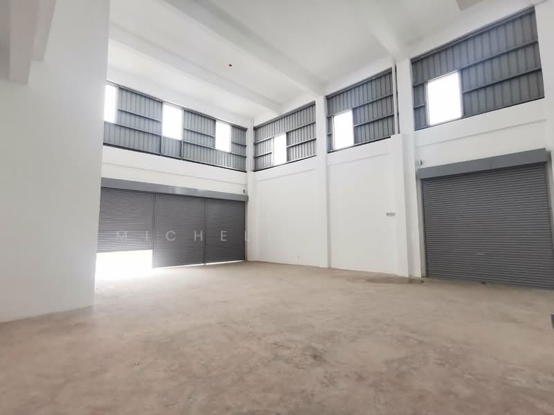 Semi-D Factory for Sale in Telok Panglima Garang (Selangor) - Michelle Teoh - Interior - PropertyGuru.com.my