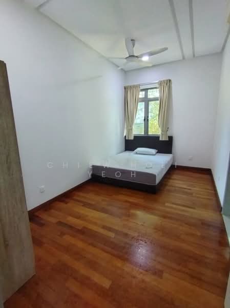Semi-Detached House for Rent in Bandar Putra Permai (Seri Kembangan) - Chiew Hoei Yeoh - Bedroom - PropertyGuru.com.my