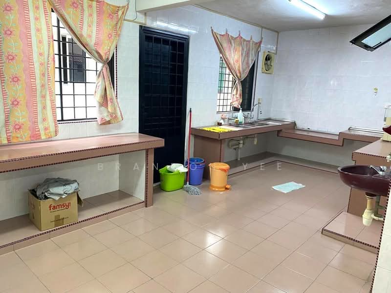 2sty House, Taman Pandan Perdana, Ampang, Kuala Lumpur untuk Untuk Dijual - RM 780,000, Feb 2026 - Kitchen - PropertyGuru.com.my
