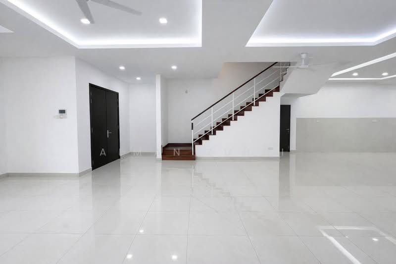 Perdana Lakeview East untuk Untuk Dijual - RM 1,750,000, Mac 2026 - Interior - PropertyGuru.com.my