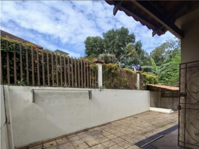 Semi-Detached House for Sale in Taman Yarl (Jalan Klang Lama (Old Klang Road)) - Lawrence Lim - Exterior - PropertyGuru.com.my