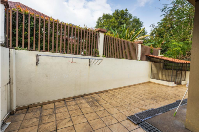 Semi-Detached House for Sale in Taman Yarl (Jalan Klang Lama (Old Klang Road)) - Lawrence Lim - Exterior - PropertyGuru.com.my