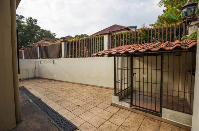 Semi-Detached House for Sale in Taman Yarl (Jalan Klang Lama (Old Klang Road)) - Lawrence Lim - Exterior - PropertyGuru.com.my