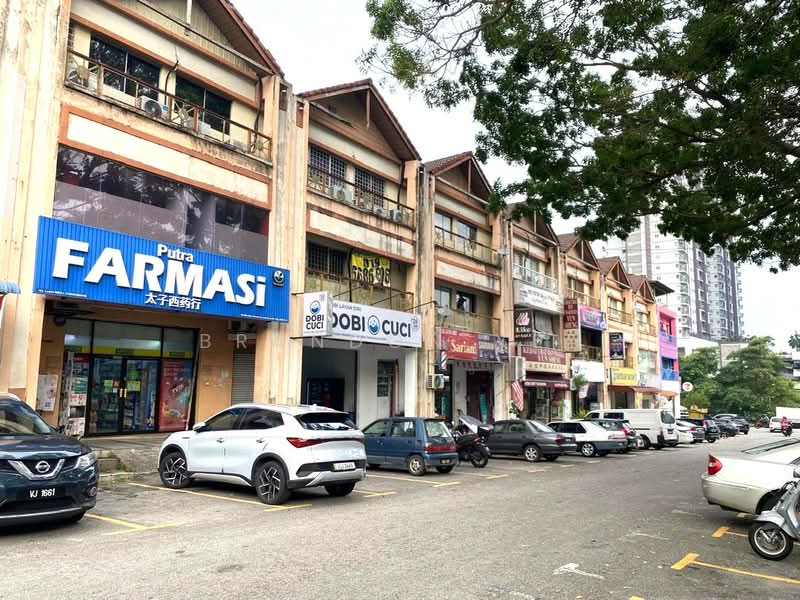 Shop for Sale in Taman Equine (Seri Kembangan) - Brandon Yee - Exterior - PropertyGuru.com.my