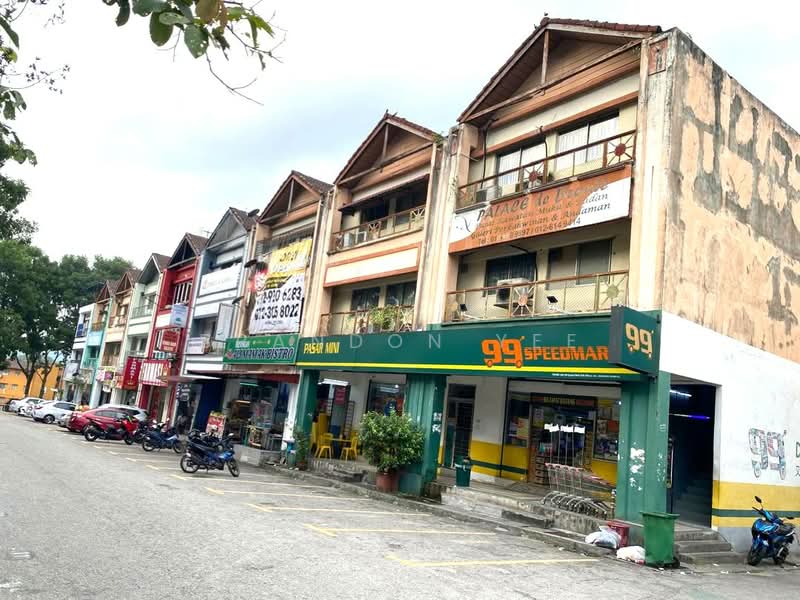 Shop for Sale in Taman Equine (Seri Kembangan) - Brandon Yee - Exterior - PropertyGuru.com.my