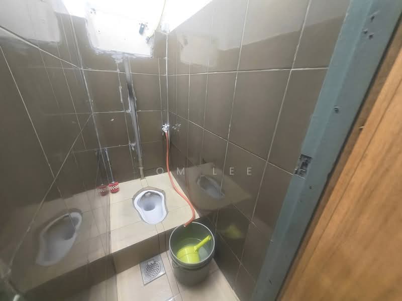 Taman Menara Maju Klang Below Bank Value 1 Storey Terrace House untuk Untuk Dijual - RM 380,000, Mac 2026 - Bathroom - PropertyGuru.com.my