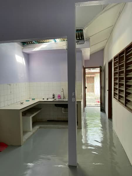 Teres 1 tingkat menghadap padang Taman Setapak untuk Untuk Disewa - RM 2,000 /bulan, Feb 2026 - Kitchen - PropertyGuru.com.my