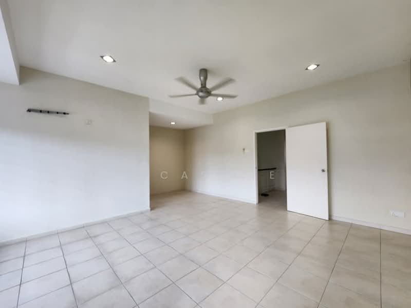 The Garden Residency Seri Alam untuk Untuk Dijual - RM 780,000, Mac 2026 - Living Room - PropertyGuru.com.my